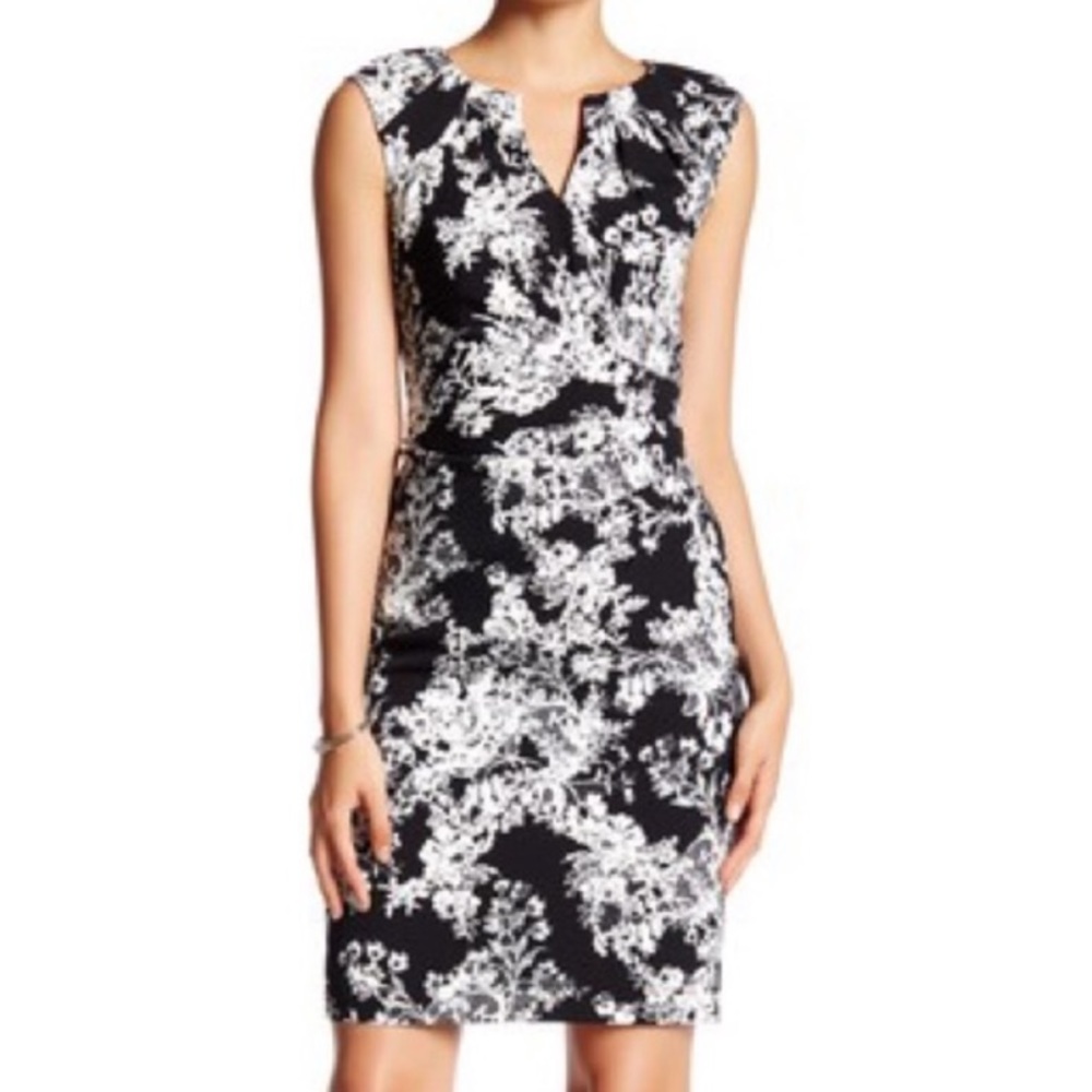 Adrianna Papell- Woman’s Split Neck Floral Dress